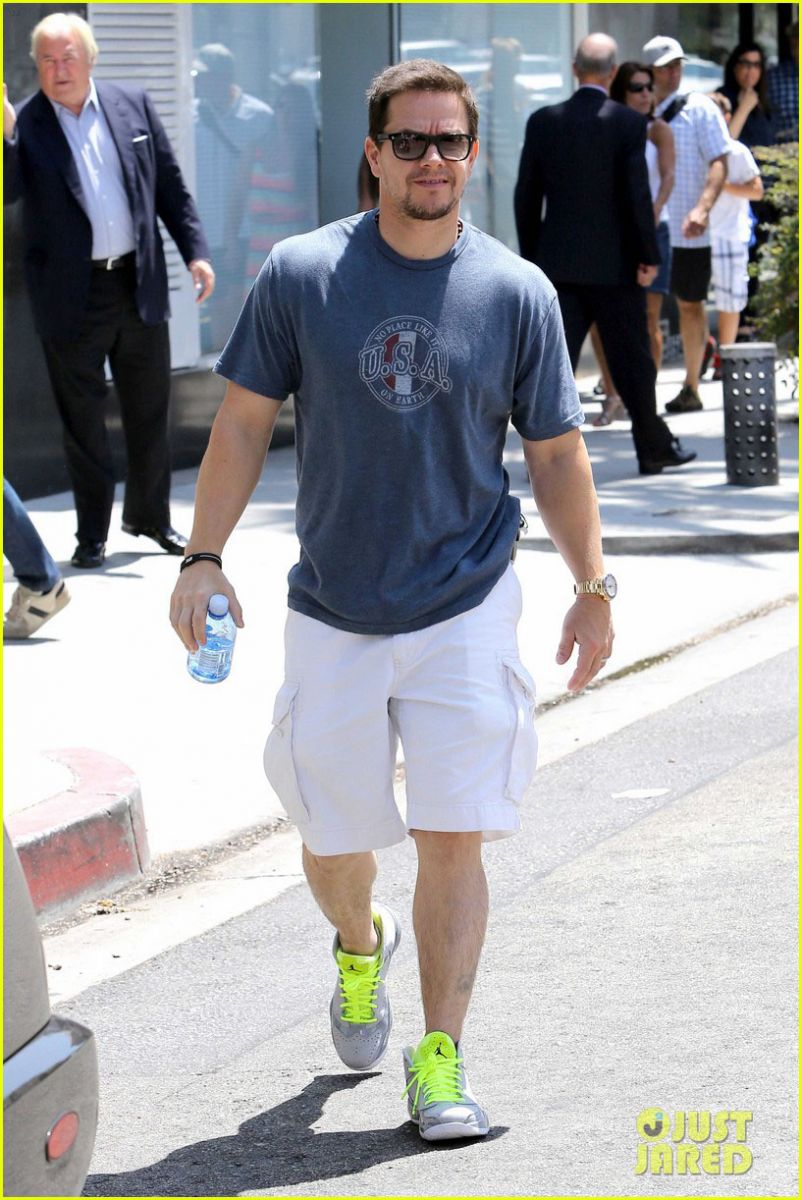 jordan 4 mark wahlberg