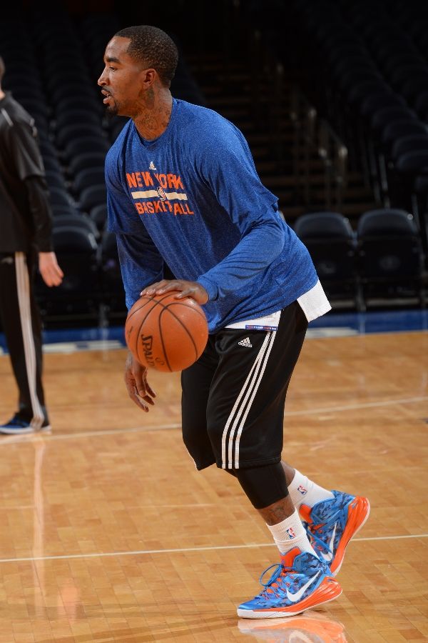 JR Smith wearing Blue Camo Nike Hyperdunk 2014 PE (8)