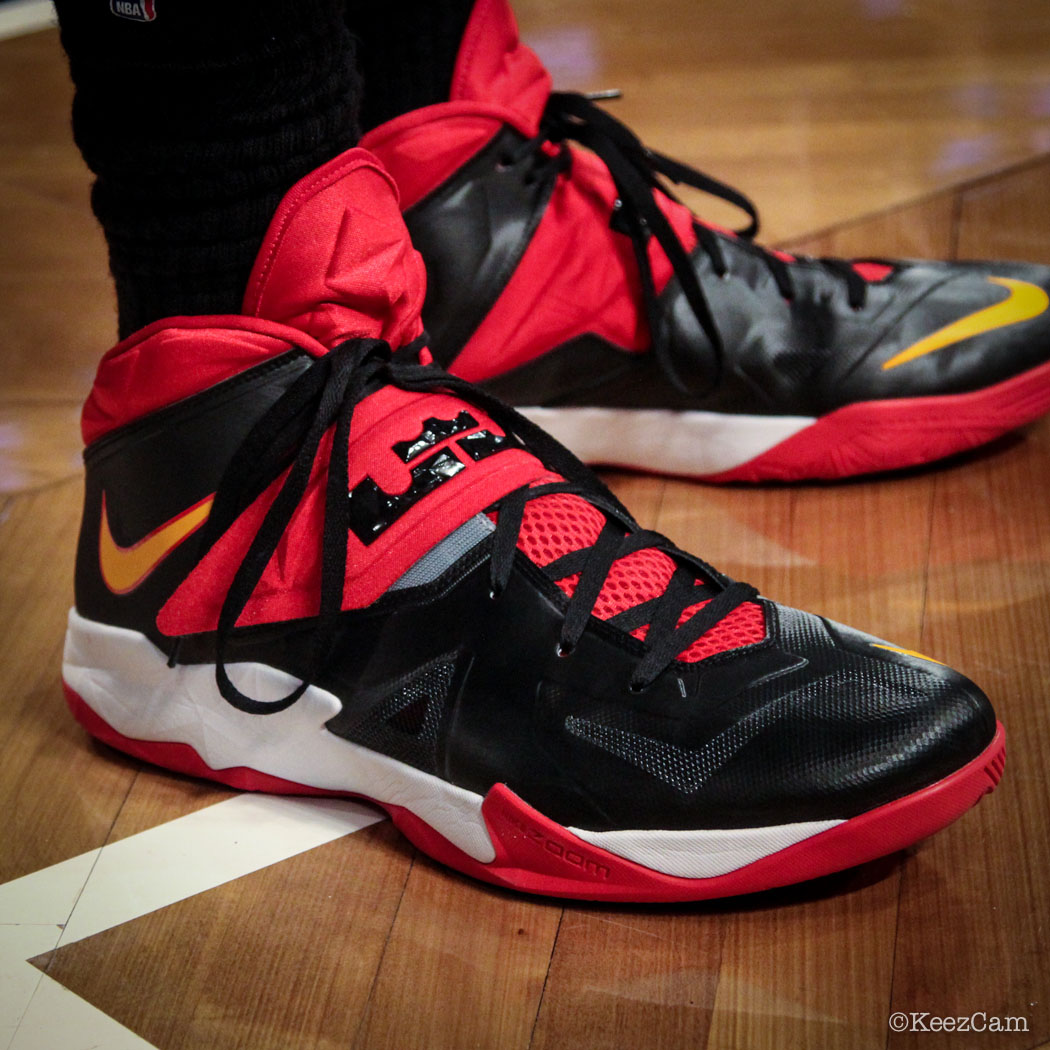 Sole Watch // Up Close At Barclays for Nets vs Heat - Michael Beasley wearing Nike Zoom Soldier 7 PE