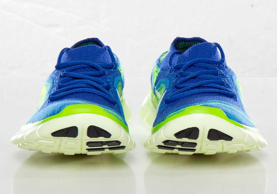 Nike free flyknit shop blue and green