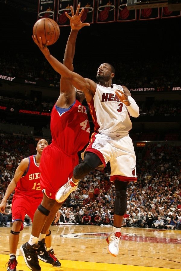 Sneaker Watch: Dwyane Wade Air Jordan 2011 'Home' PE - White/Red/Yellow