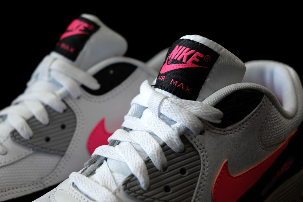 Nike Air Max 90 Hyper Pink 537384-120  (2)
