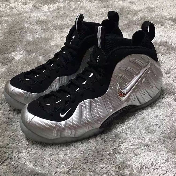 Nike Air Foamposite Pro Silver Surfer 2017 Angle