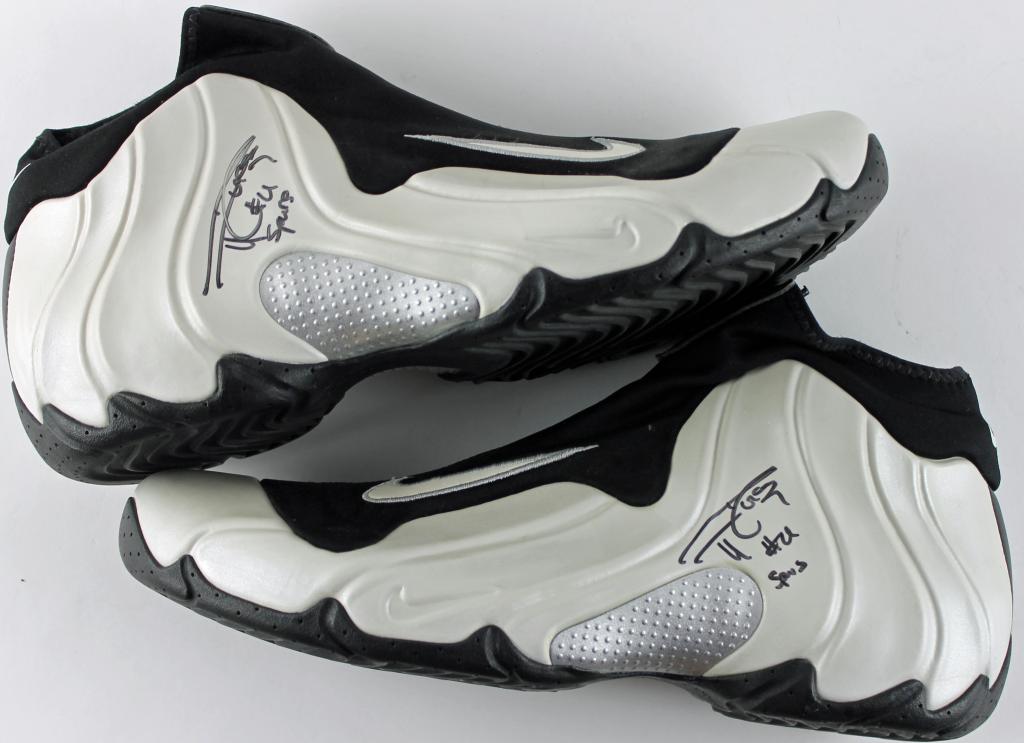 tim duncan nike sneakers