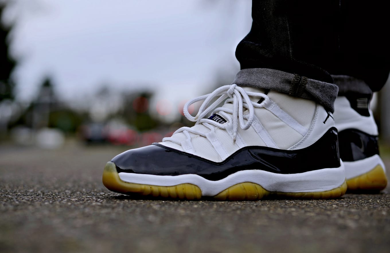 concord 11 yellow soles