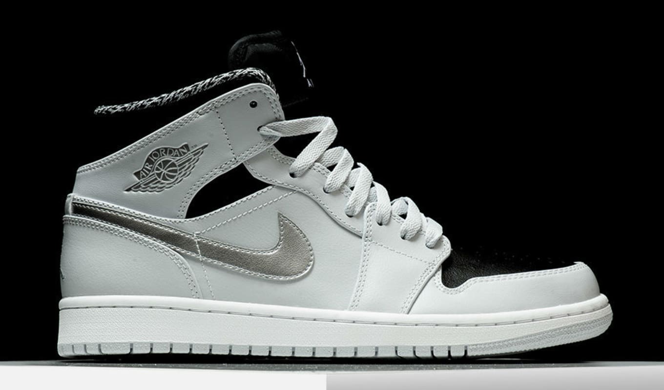 air jordan 1 mid white pure platinum