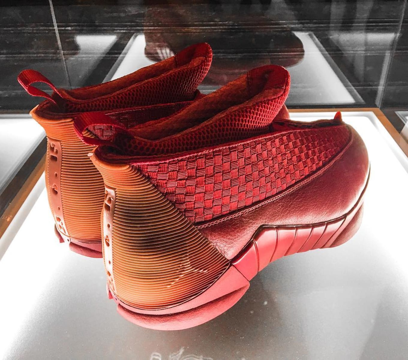 red jordan 15