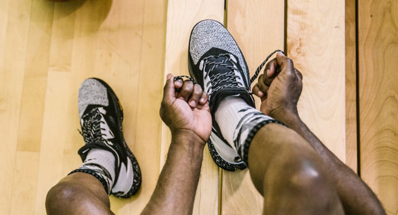 damian lillard shoes tan
