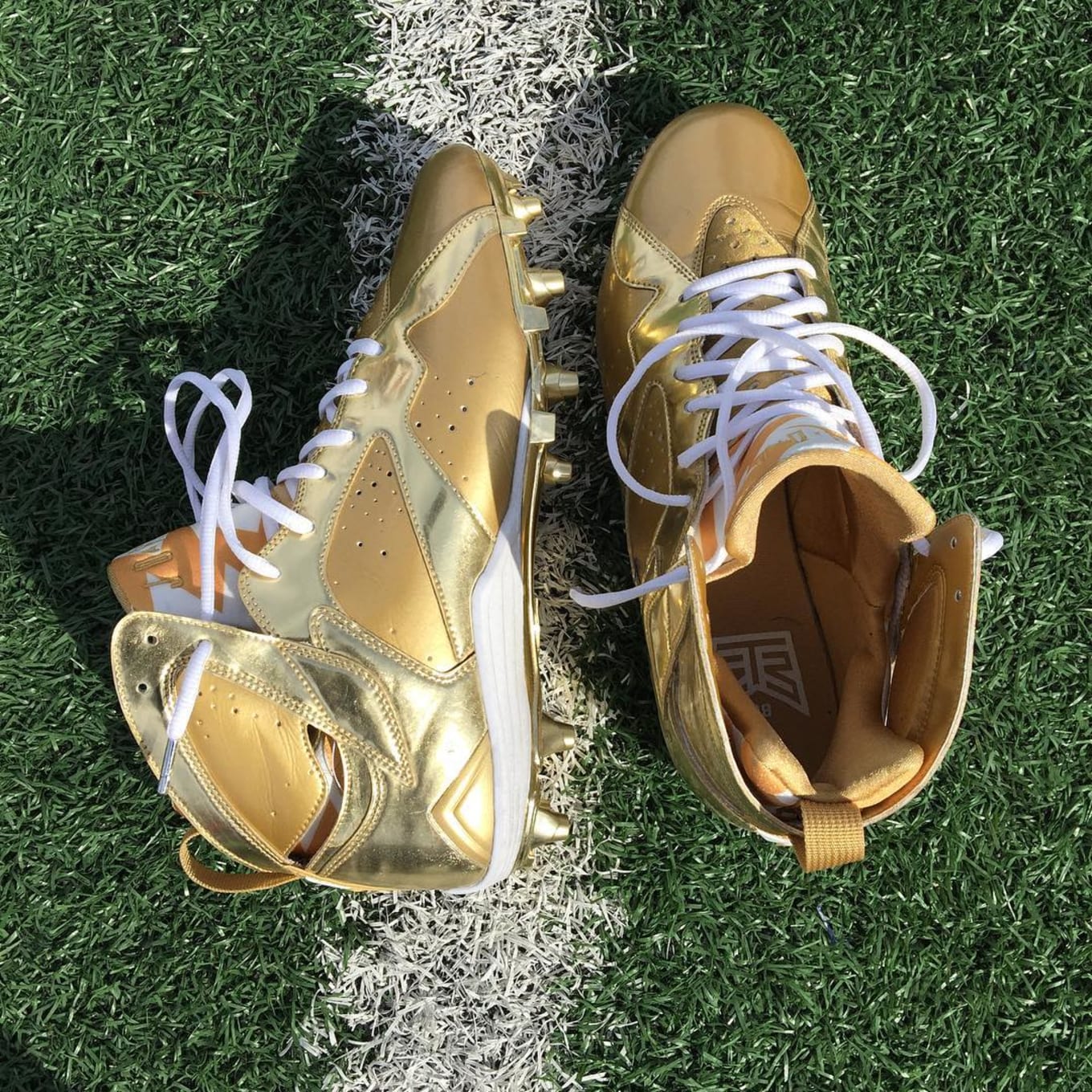 gold jordan football cleats