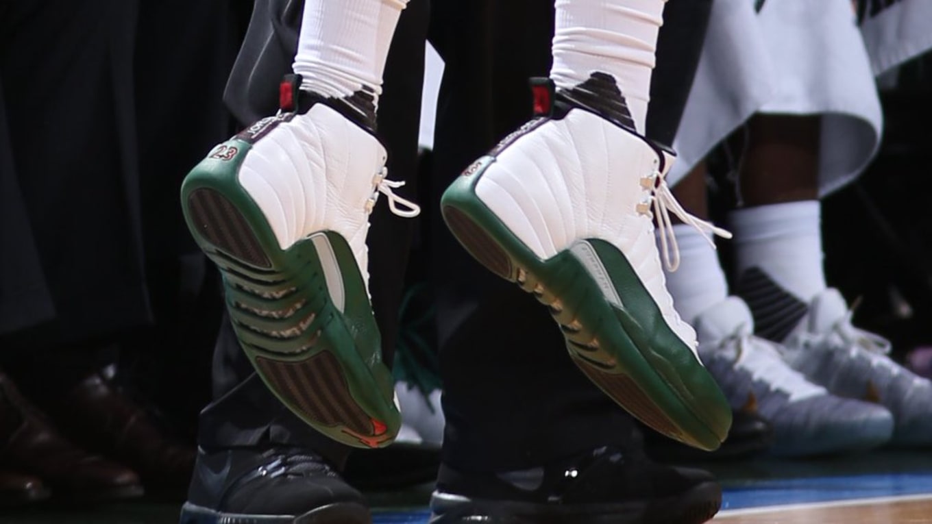 jordan 12 pe