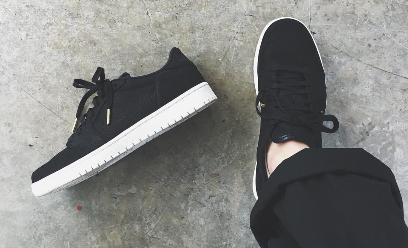 air jordan 1 low leather