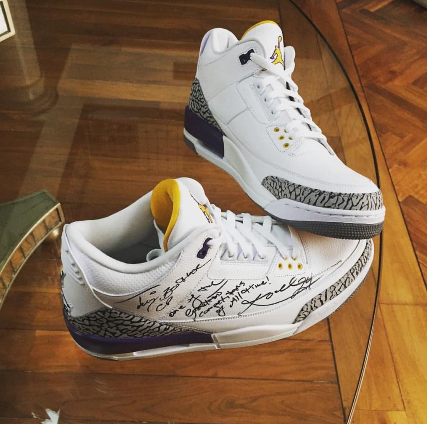 kobe bryant jordans