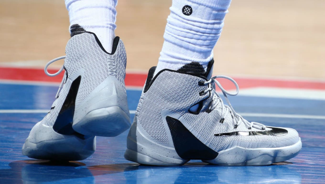 Black Nike LeBron 13 Elite