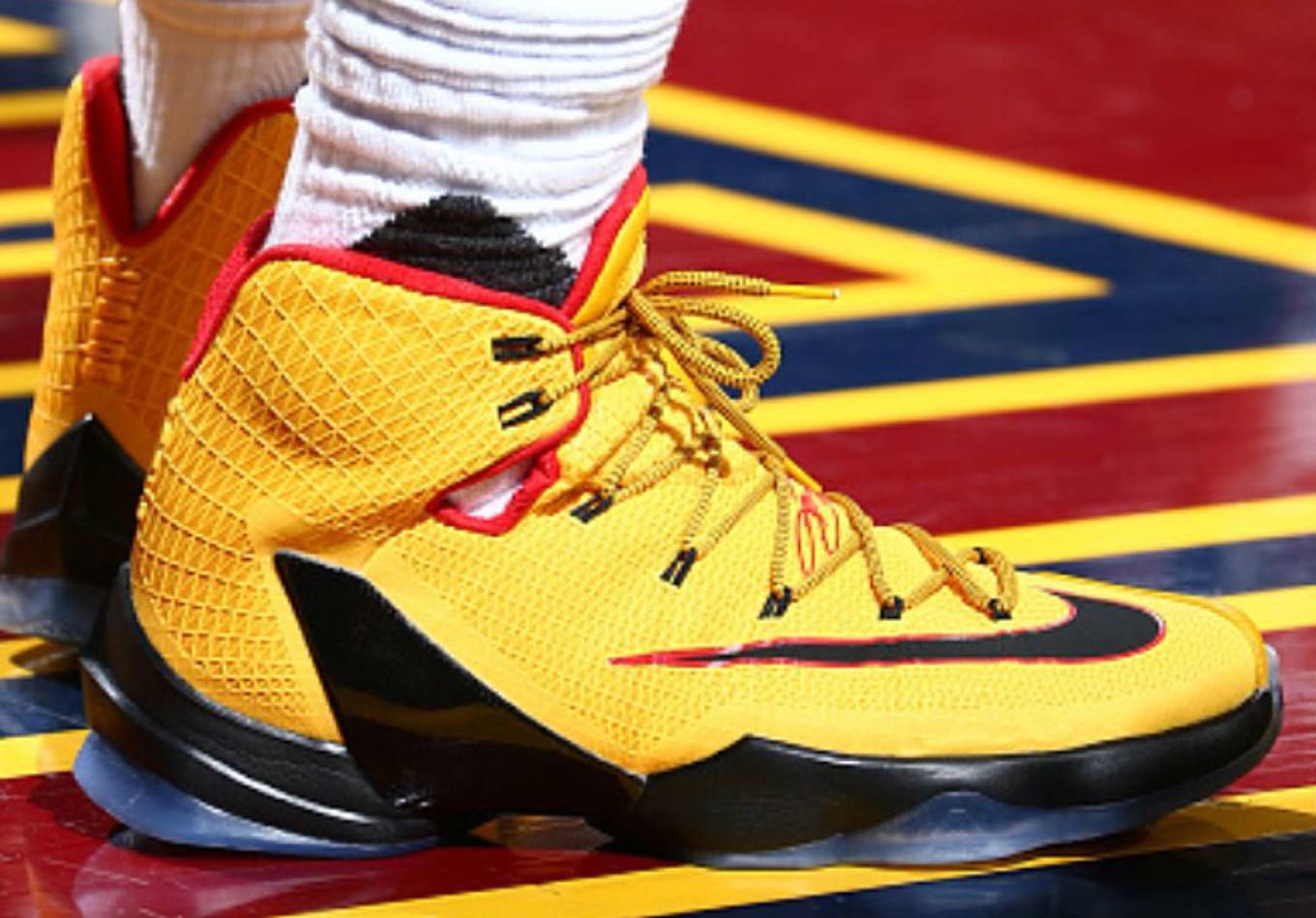 lebron james 13 elite