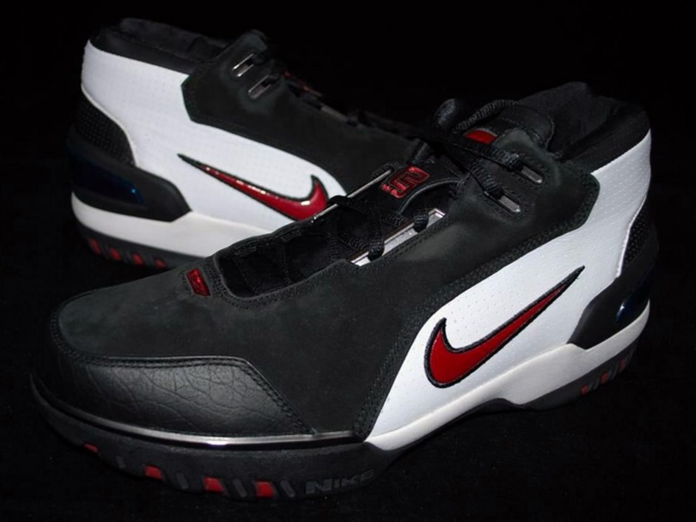 lebron james shoes 2009