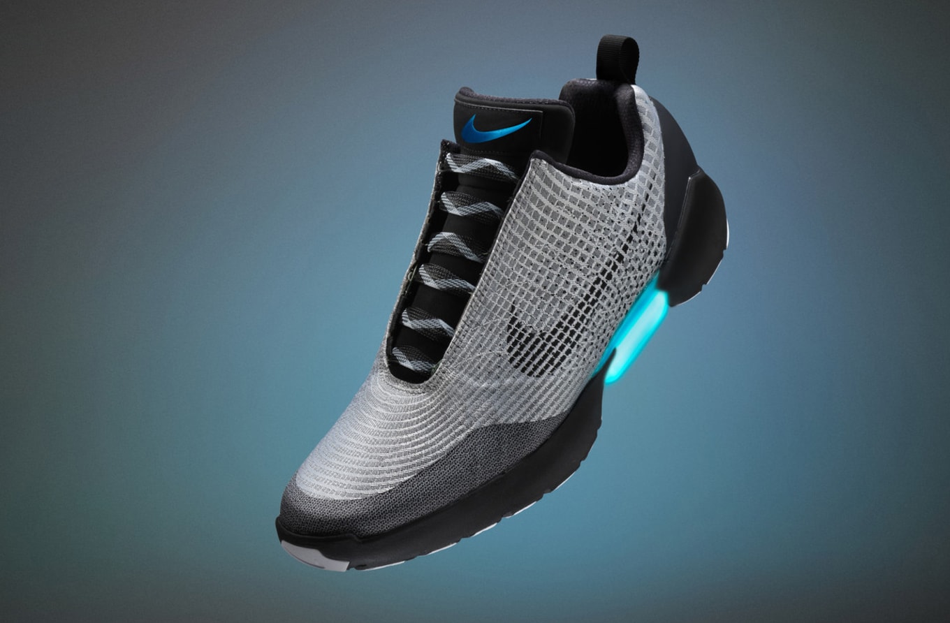 nike hyperadapt true to size
