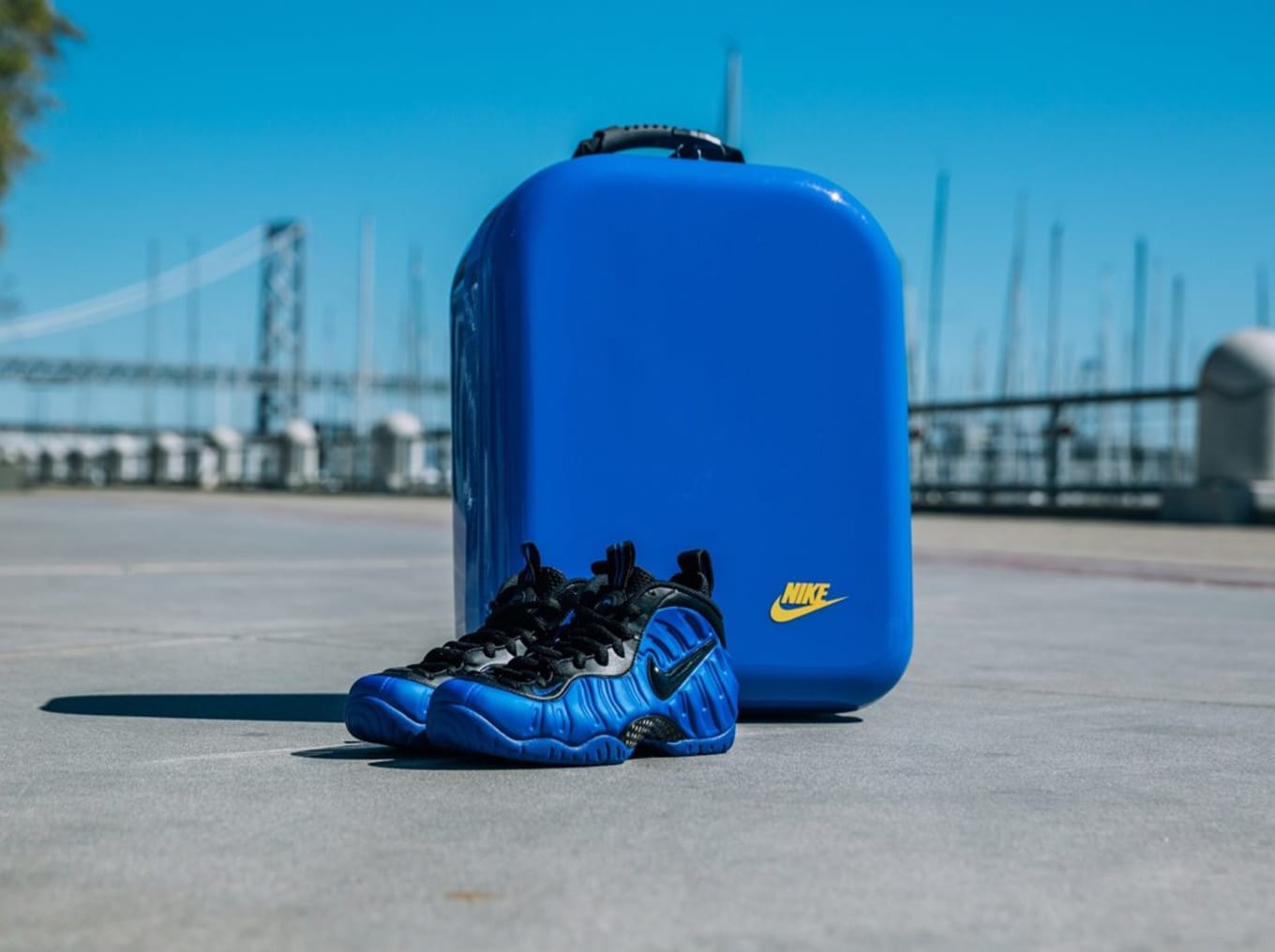 nike air foamposite pro hyper cobalt