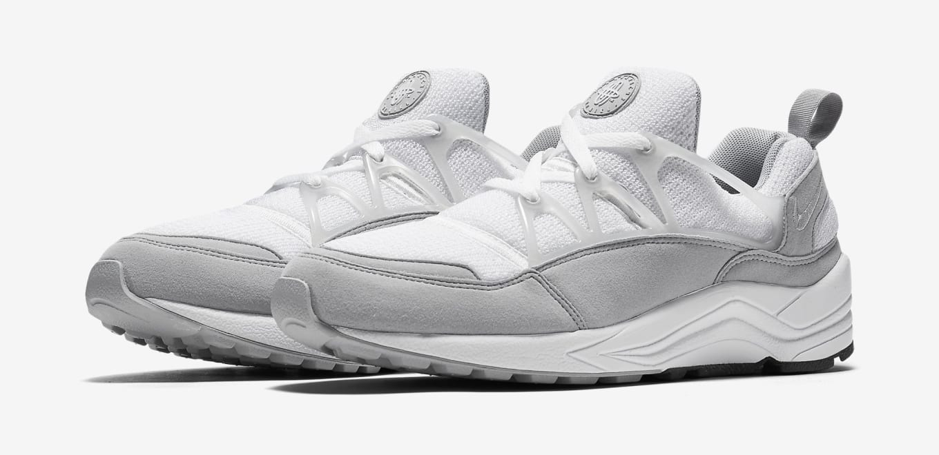 nike huarache light grey