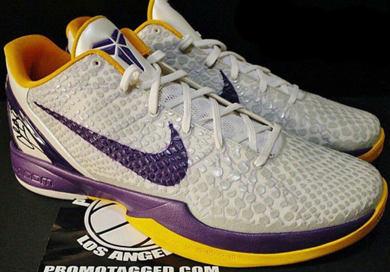 kobe shoes 2015