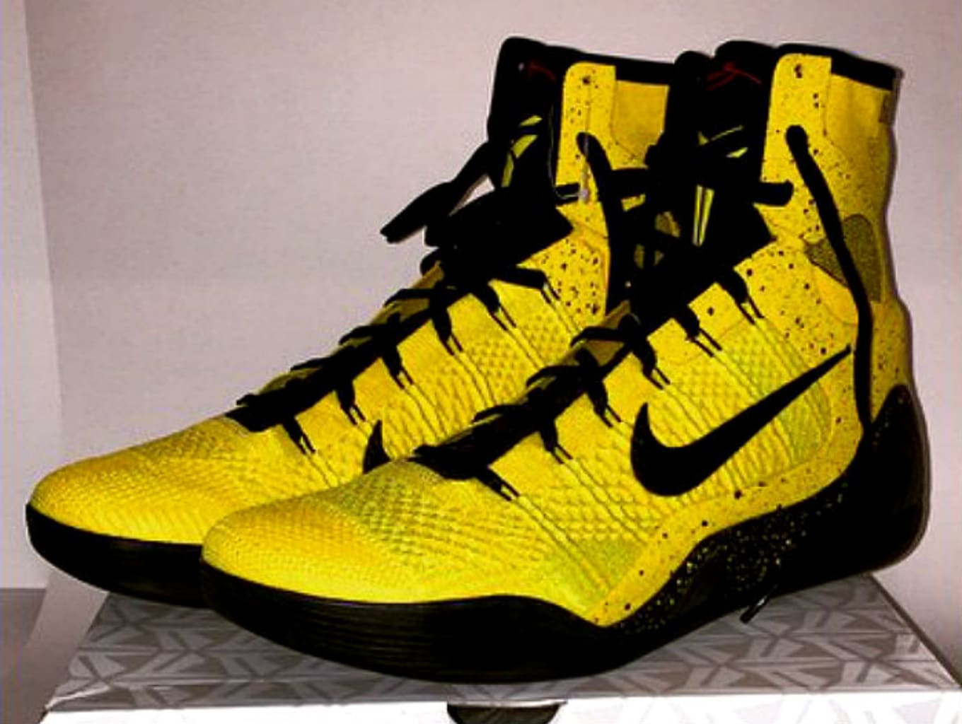 kobe bryant elite 9 shoes