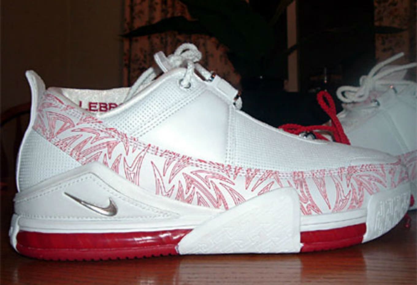 lebrons 2