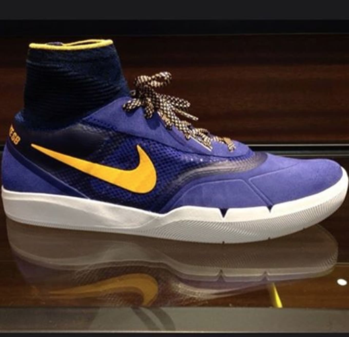 koston kobe shoe