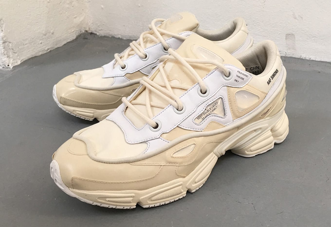 ein Gläubiger Kann berechnet werden Lehren raf simons x adidas fw 18 ...