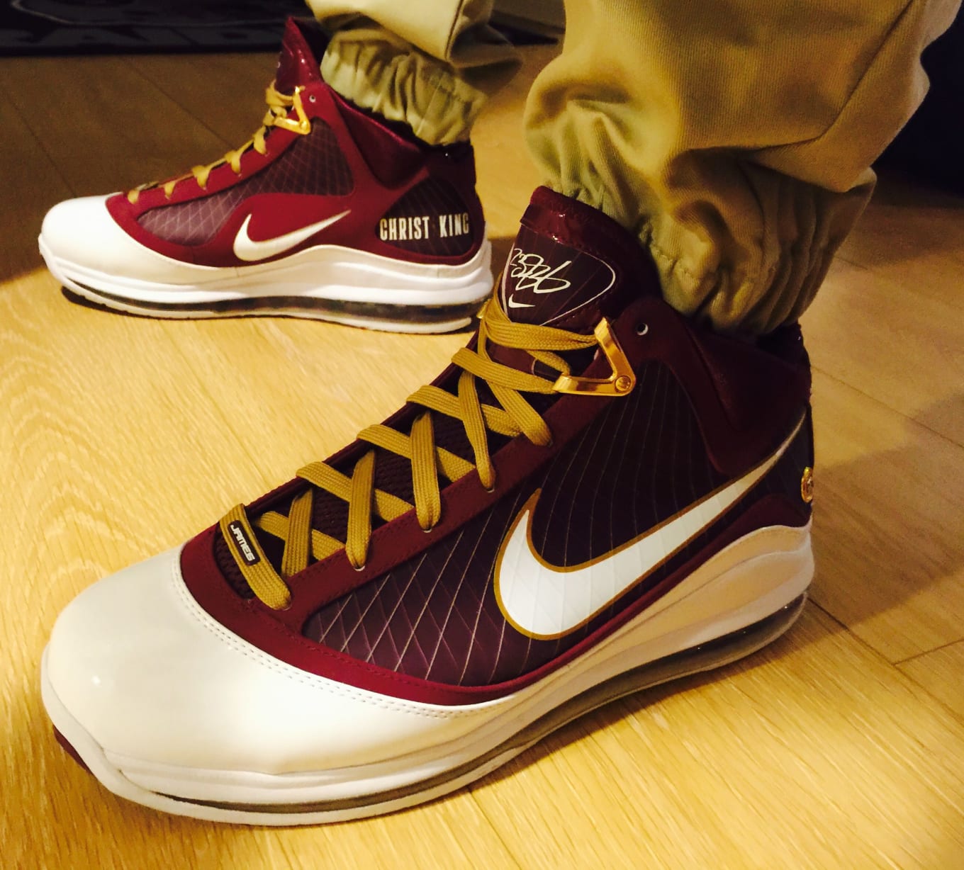 lebron 7 christ the king