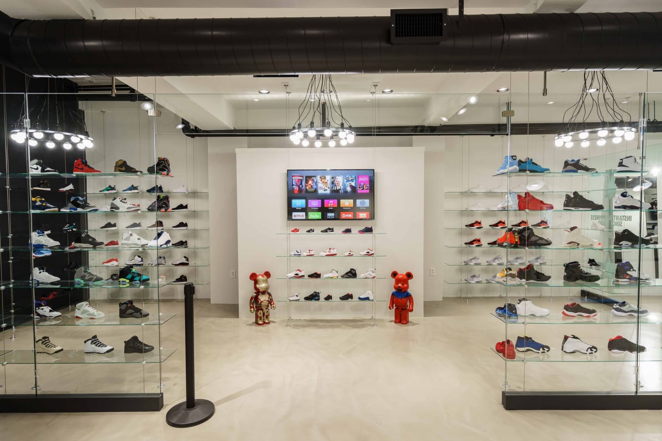 sneaker room