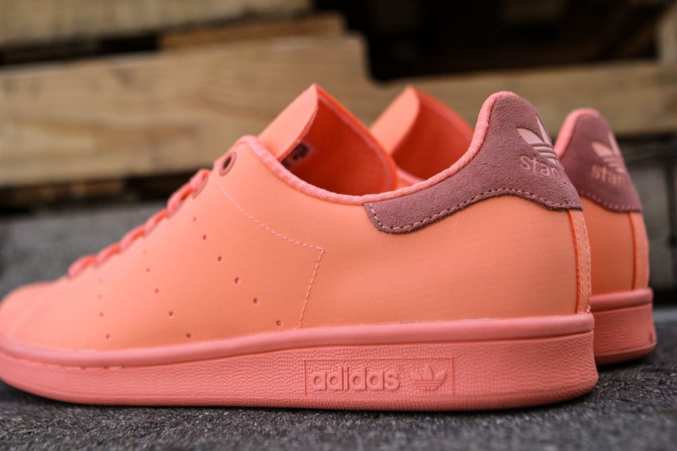 adidas stan smith neon