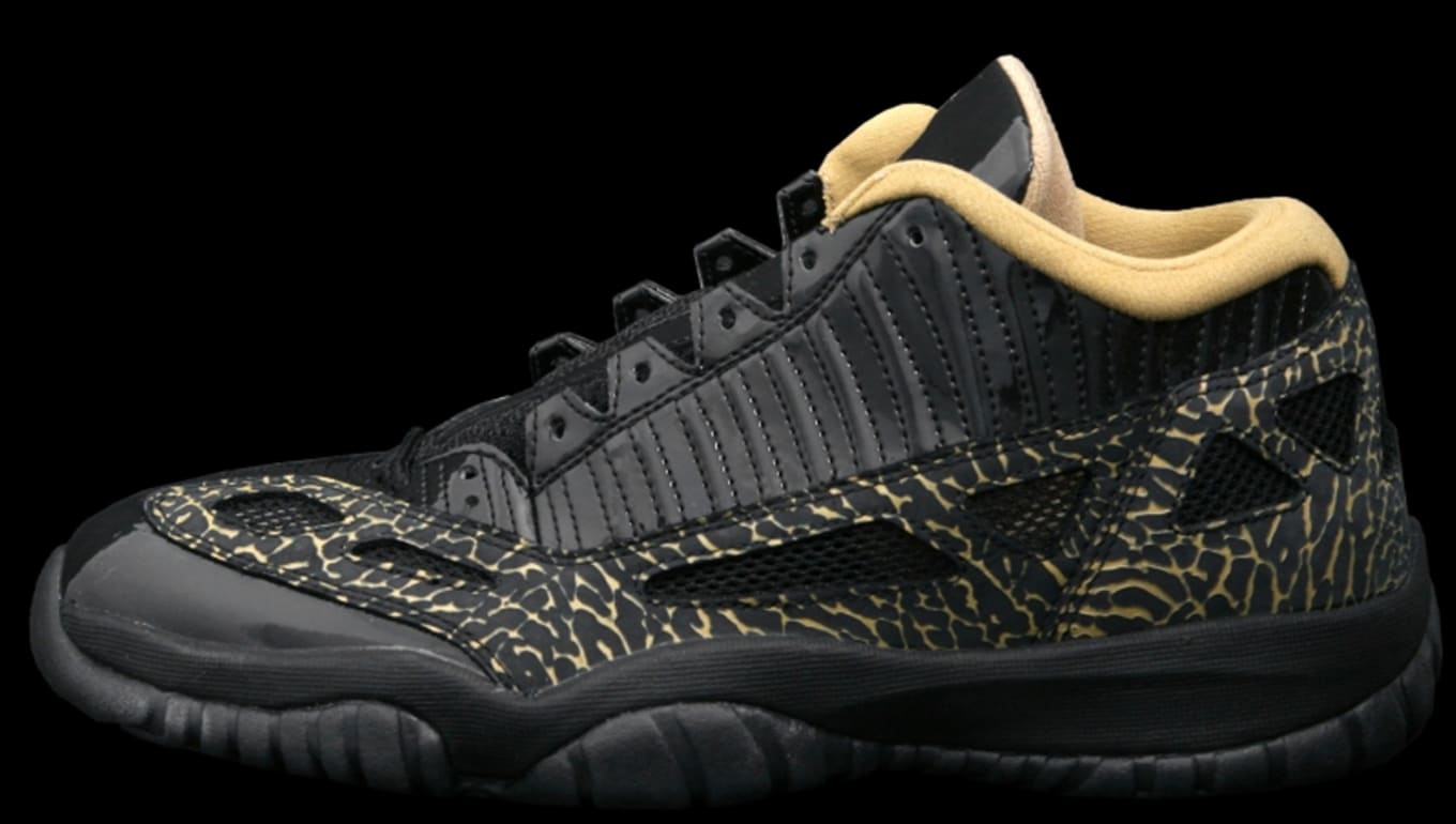 black and gold 11s jordans