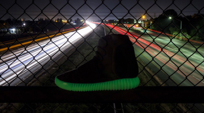 adidas yeezy boost 750 light grey glow in the dark