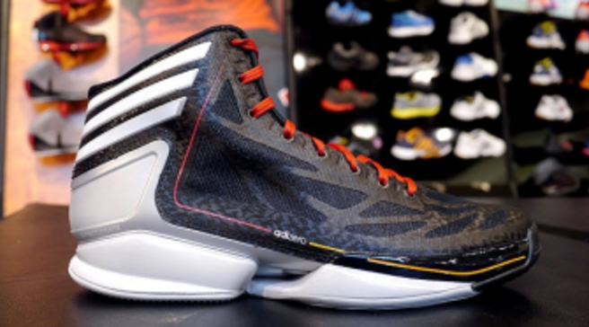 adidas crazylight 2