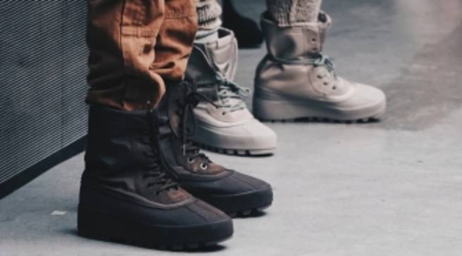 adidas yeezy boost 950 price