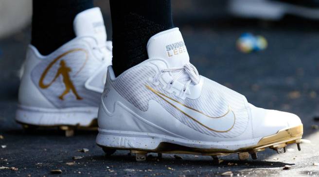 original ken griffey jr cleats