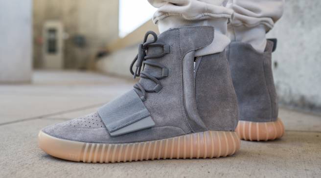 adidas yeezy boost 750 punta dorata