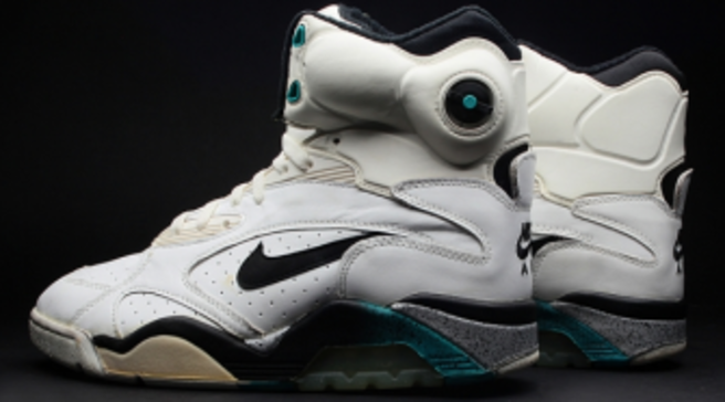 David Robinson: Find The Latest Sneaker Stories, News & Features