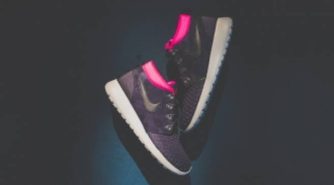 nike roshe run sneaker boot