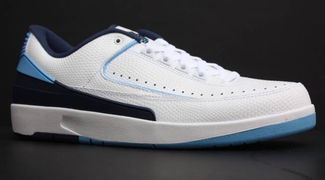 jordan retro 2 low blue