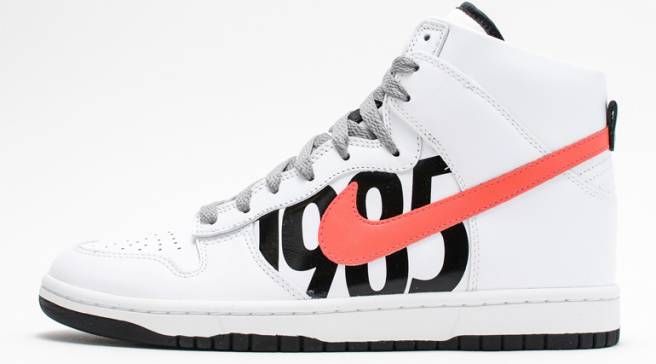 dunk undefeated stockx