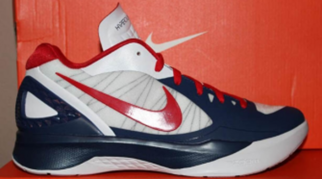 nike hyperdunk low 2011