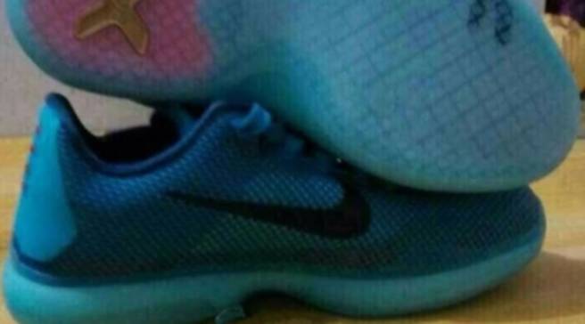 kobe 10 blue lagoon
