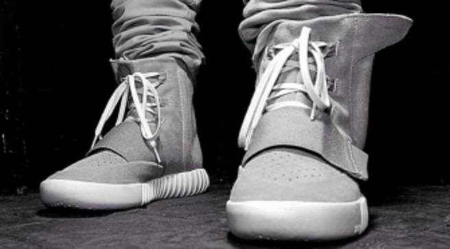 yeezy 750 white