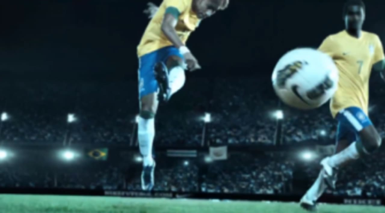 Impresionante reporte Rendición Video // Nike Soccer - Brazil vs Brazil | Sole Collector