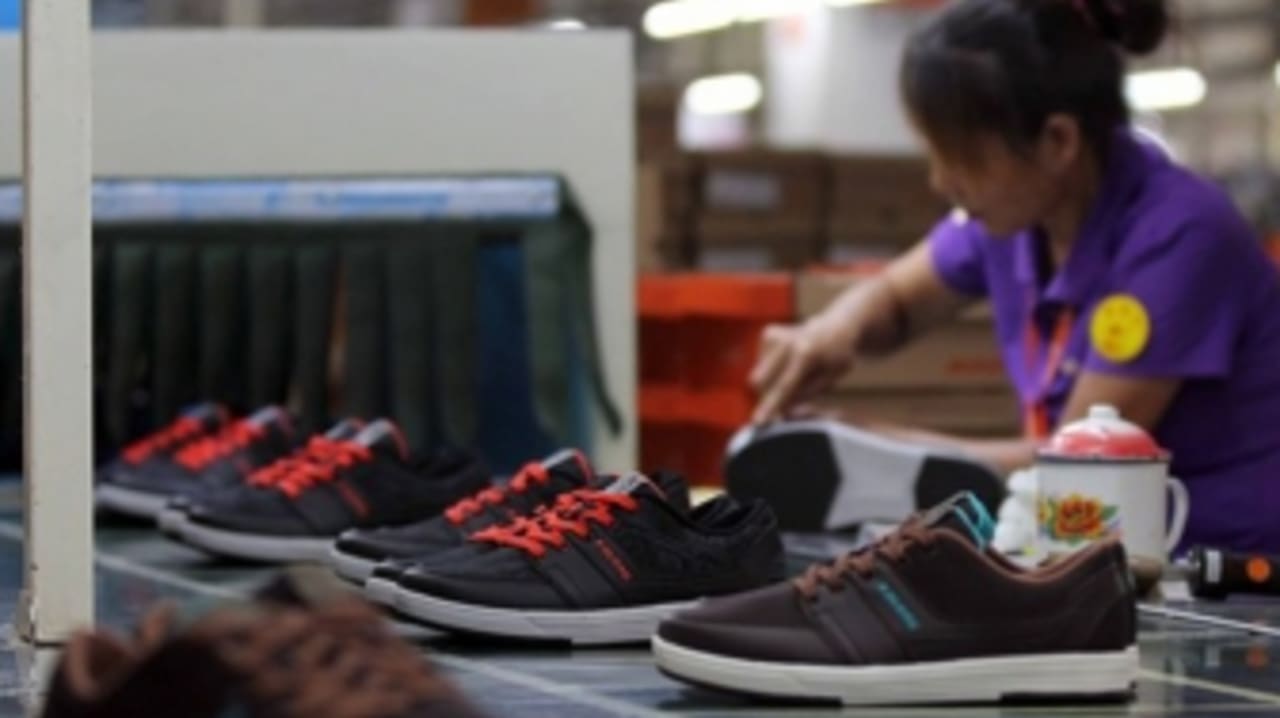 Nike and adidas Sneaker Production 
