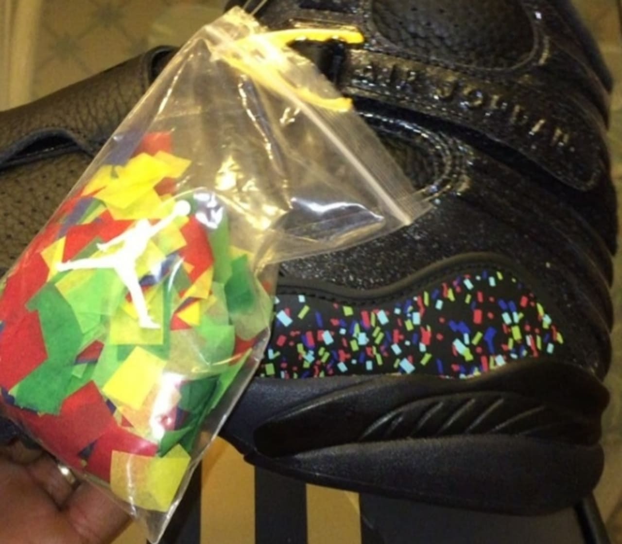 Confetti foamposites