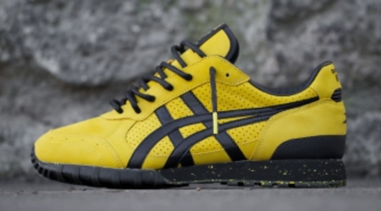 bruce lee yellow trainers