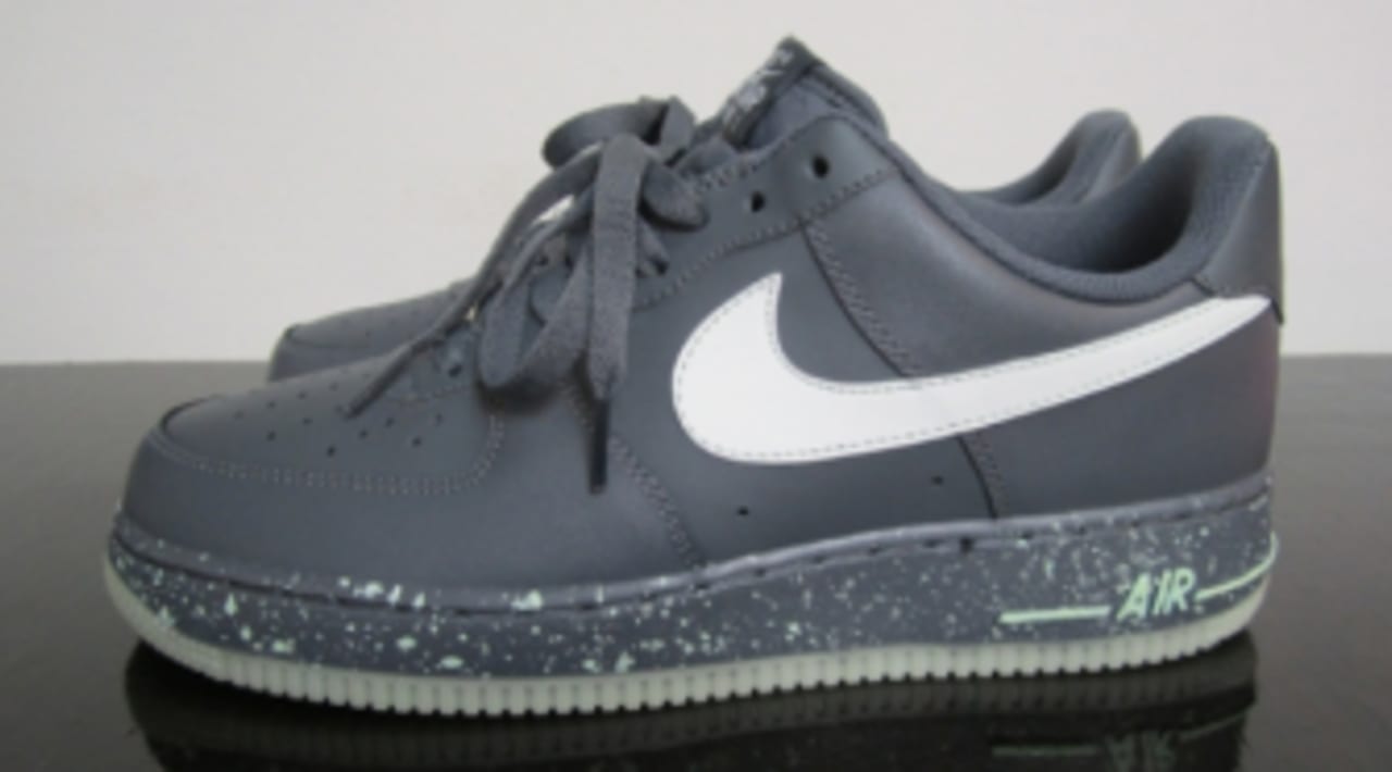 air force 1 glow in the dark sole
