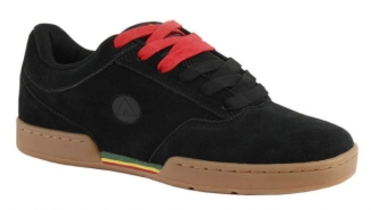 airwalk original one skate shoes