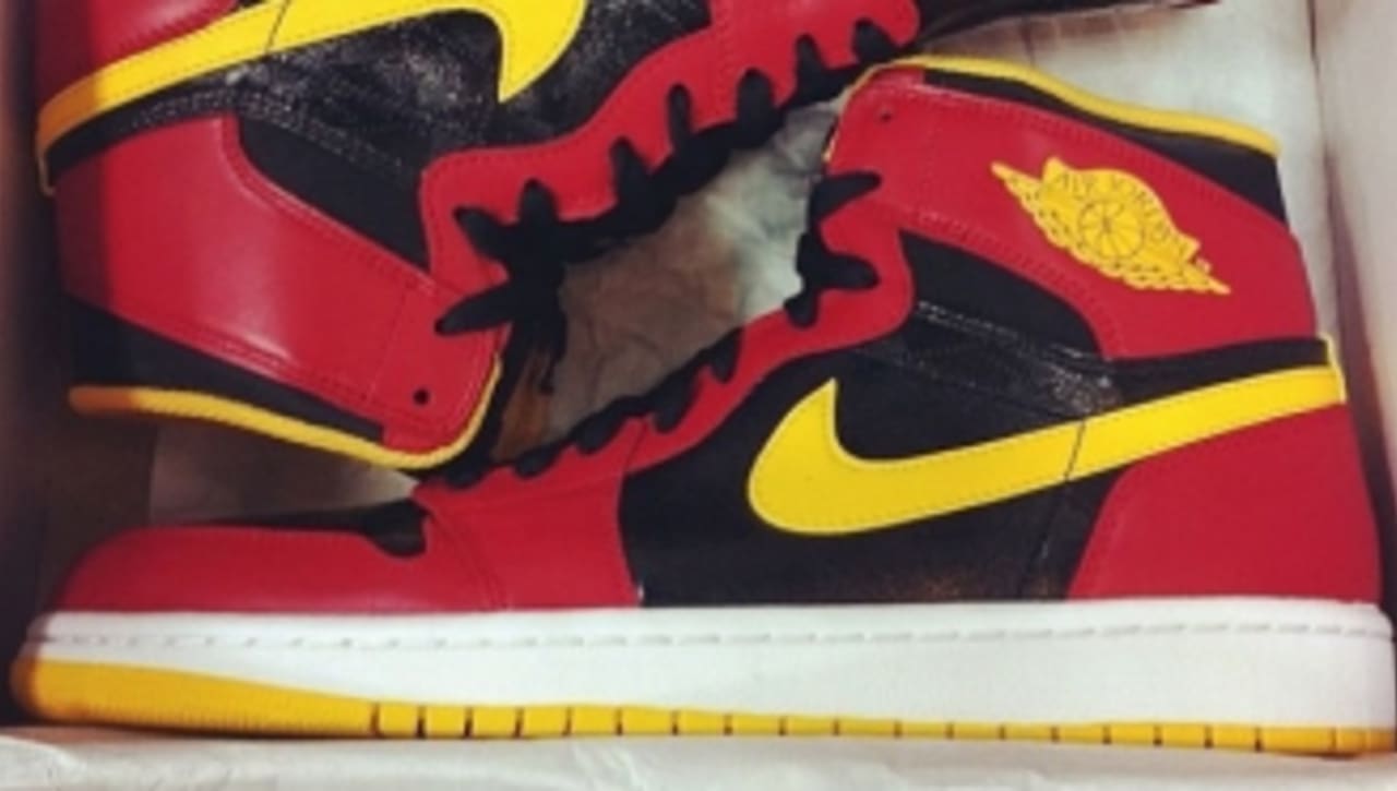jordan 1 black red gold